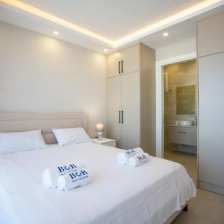 Appartement Luxury With Pool And Stunning Sea View